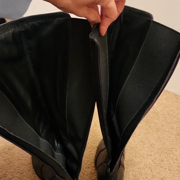 Tory Burch Sullivan Knee Boots - Picture 15 of 16